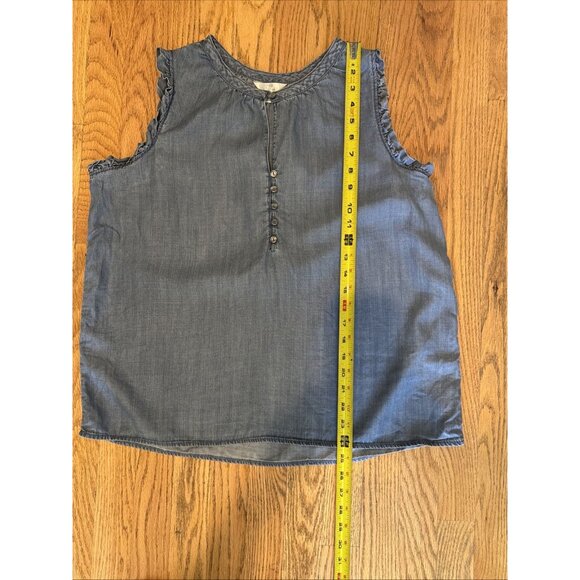 Time andTru Womens Ladies Blue Chambray Sleeveless Ruffle Blouse Top Size Large - Picture 10 of 10